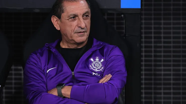 Ramón Díaz durante partida. Foto: Ettore Chiereguini/AGIF