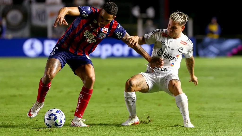 Soteldo durante partida. Foto: Mauricio De Souza/AGIF