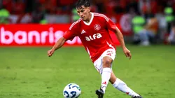 Alexandro Bernabei jogador do Internacional durante partida contra o Cruzeiro no estádio Beira-Rio pelo campeonato Brasileiro A 2025. Foto: Maxi Franzoi/AGIF