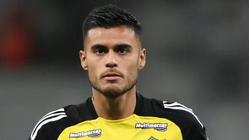 Fausto Vera,em ação pelo Atlético-MG - Foto: Gilson Lobo/AGIF