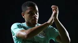 PE - RECIFE - 06/04/2025 - BRASILEIRO A 2025, SPORT X PALMEIRAS - Vitor Roque jogador do Palmeiras durante a partida entre Sport e Palmeiras na Ilha do Retiro em Recife (PE), pelo campeonato brasileiro A 2025. Foto: Marlon Costa/AGIF