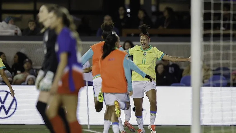 Amanda comemora gol da vitória contra EUA. Foto: Rafael Ribeiro/CBF