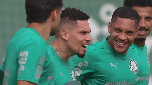 Paulinho tem alta chance de ser relacionado para Inter x Palmeiras, no dia 16, pelo Brasileirão