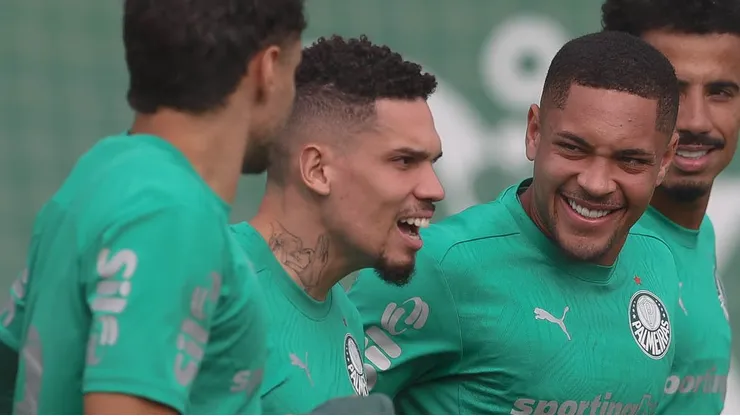 Paulinho tem alta chance de ser relacionado para Inter x Palmeiras, no dia 16, pelo Brasileirão