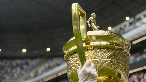 Troféu. Foto: Alessandra Torres/AGIF