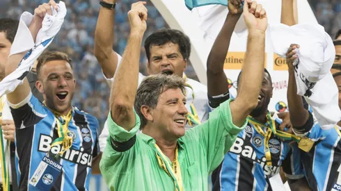 Renato foi campeão da Copa do Brasil com o Grêmio em 2016 Foto: Jeferson Guareze