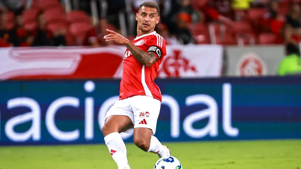 Alan Patrick é o destaque do Internacional. Foto: Maxi Franzoi/AGIF