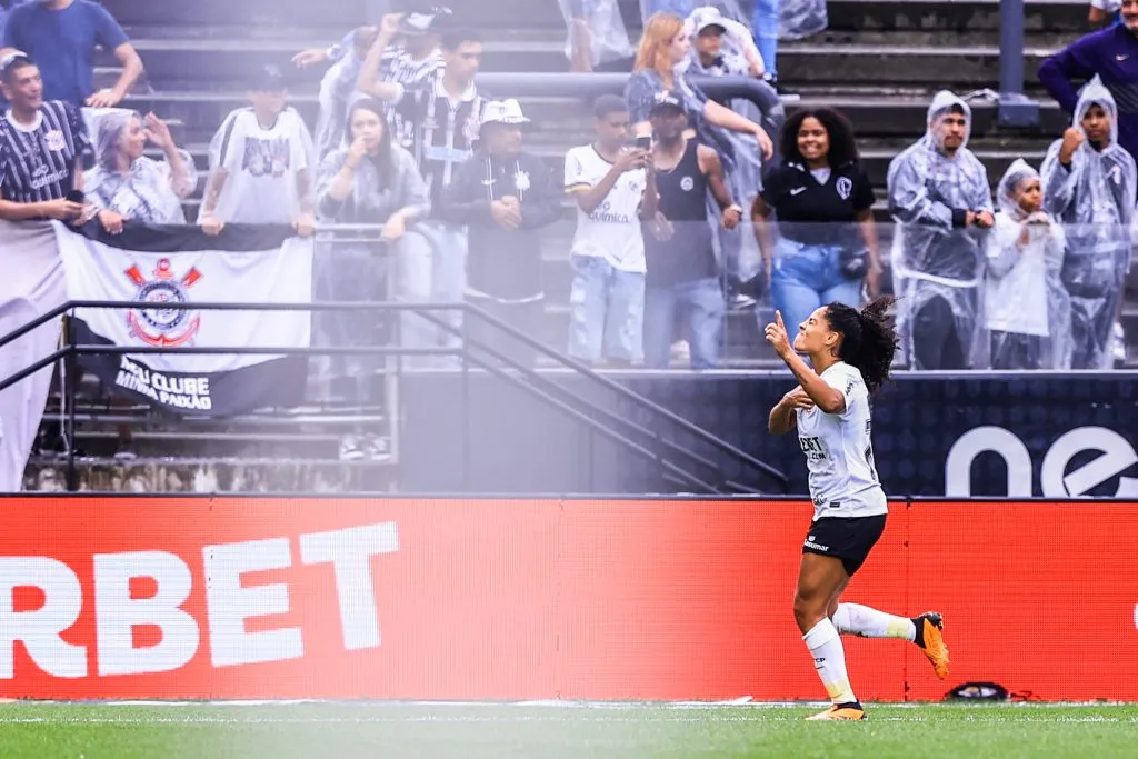 Jogadora Corinthians. Foto: Marcello Zambrana/AGIF
