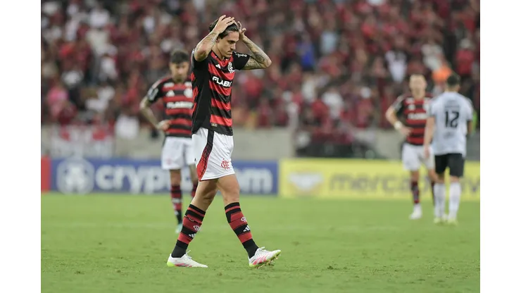 RJ - RIO DE JANEIRO - 09/04/2025 - COPA LIBERTADORES 2025, FLAMENGO X CORDOBA - Pedro jogador do Flamengo durante partida contra o Cordoba no estadio Maracana pelo campeonato Copa Libertadores 2025. Foto: Thiago Ribeiro/AGIF