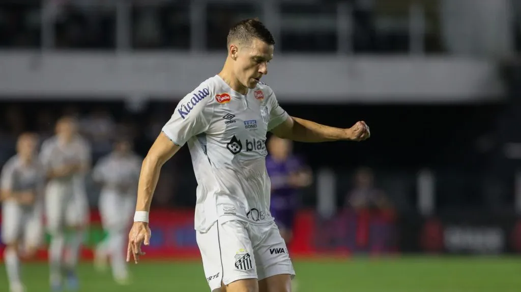 Julio Furch, atacante do Santos