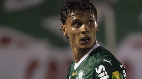 Richard Ríos arrumou treta, mas se desculpou