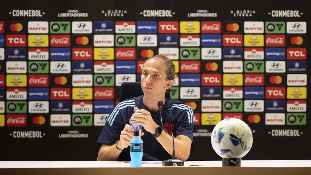 Filipe Luis em coletiva de pós-jogo
