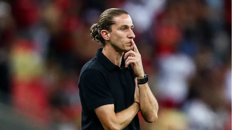 Filipe Luís em partida do Mengão. Foto: Gilvan de Souza/Flamengo