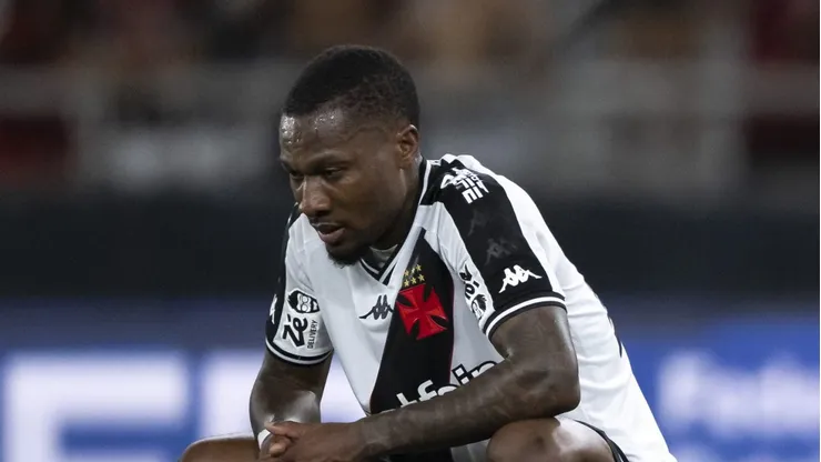 Loide Augusto, atacante do Vasco