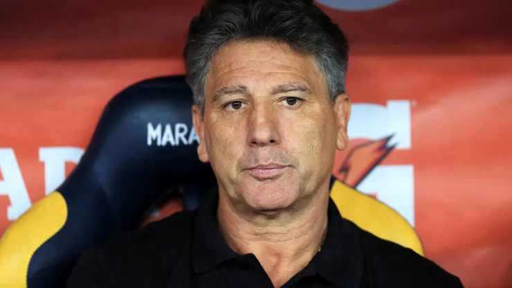 Treinador quer equipe 100% contra o Peixe - Foto: Buda Mendes/Getty Images.