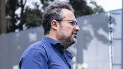 Alexandre Mattos, dirigente do Cruzeiro, em treino na Toca da Raposa 2