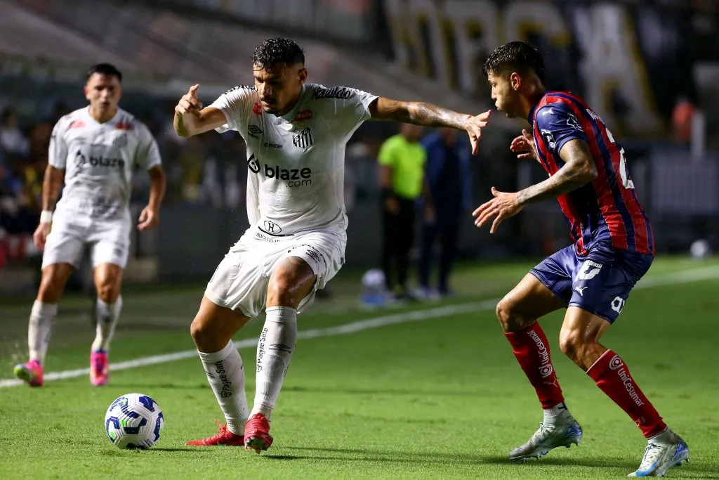 Santos ficou no empate com o Bahia na última rodada do Brasileirão. Foto: Mauricio De Souza/AGIF