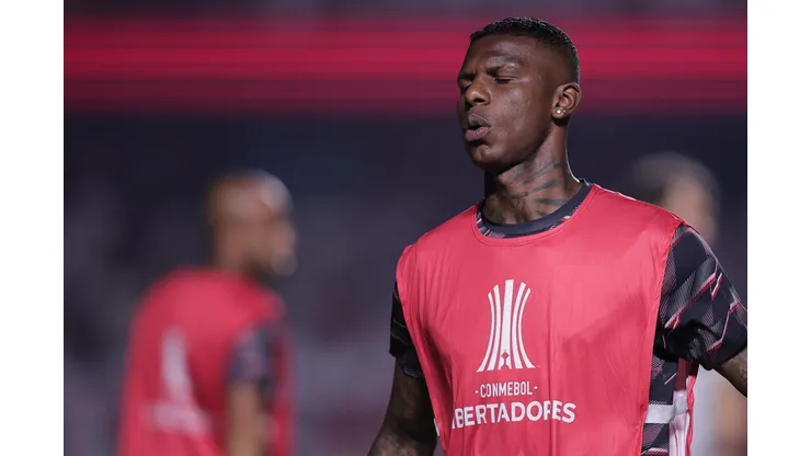 Arboleda deve ser titular contra Libertad-PAR, informa setorista do SPFC
