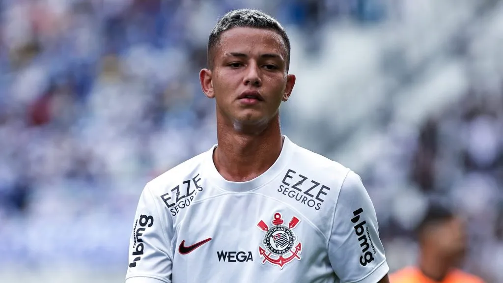 Kayke busca espaço no Timão - Foto: Fabio Giannelli/AGIF.