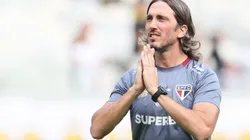 Zubeldía está "na corda bamba" atualmente - Foto: Gilson Lobo/AGIF.