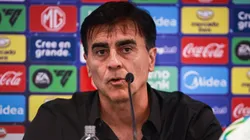 Gustavo Quinteros técnico do Grêmio durante coletiva após partida contra o Atlético Grau no estádio Arena do Grêmio pelo campeonato Copa Sul-americana 2025.