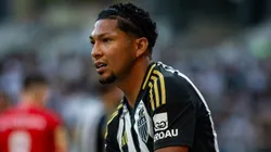 Rony vive bom momento no Atlético-MG - Foto: Fernando Moreno/AGIF.