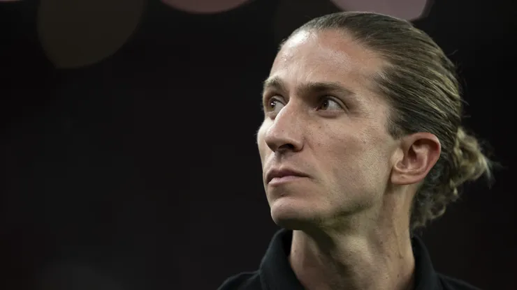 RJ - RIO DE JANEIRO - 09/04/2025 - COPA LIBERTADORES 2025, FLAMENGO X CORDOBA - Filipe Luis tecnico do Flamengo durante partida contra o Cordoba no estadio Maracana pelo campeonato Copa Libertadores 2025. Foto: Jorge Rodrigues/AGIF