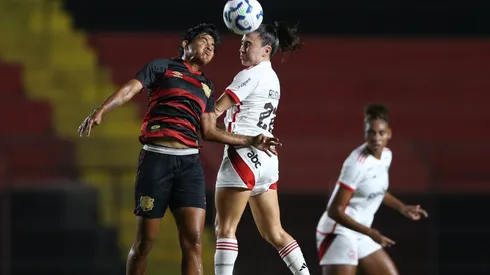 Jogadoras Flamengo e Sport. Foto: Marlon Costa/AGIF