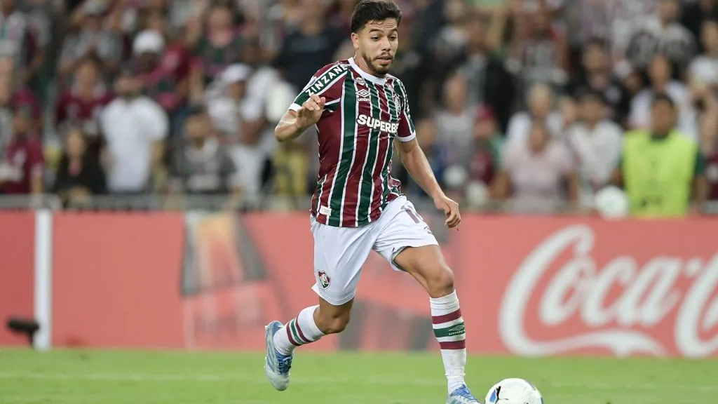 Nonato em ação pelo Fluminense na Copa Sul-Americana – Foto: Thiago Ribeiro/AGIF
