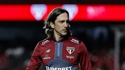 Zubeldía em ação na partida contra o Alianza Lima (PER)