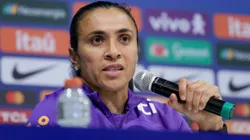 Marta jogadora da Seleção Brasileira de Futebol Feminino concede entrevista coletiva na Arena de Pernambucano antes do treino desta sexta-feira (31).