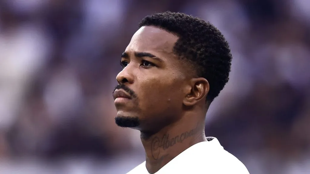 Cacá foi criticado por Neto após Dérbi pelo Brasileirão. Foto: Marcello Zambrana/AGIF