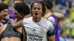 André Carrillo é titular incontestável do Corinthians