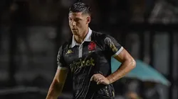 Capasso jogador do Vasco durante partida contra o Corinthians no estádio São Januário pelo campeonato Brasileiro A 2023.