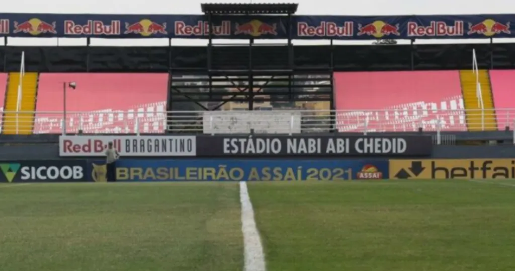 Gramado do Nabi Abi Chedid