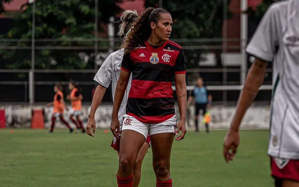 Flávia, ex-jogadora do Flamengo que brilhou no clube rubro-negro. Foto: Paula Reis/Flamengo