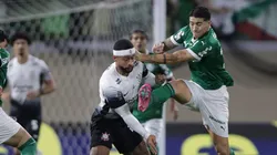 Lance envolvendo Memphis Depay. Foto: Ettore Chiereguini/AGIF