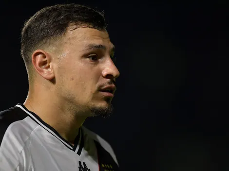 Erro de Hugo Moura causa revolta da torcida do Vasco