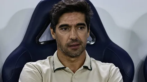 Abel Ferreira durante partida entre Palmeiras e Corinthians, na Arena Barueri, pelo Campeonato Brasileiro.