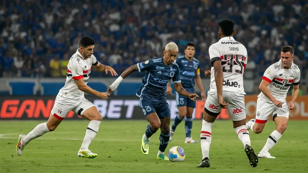 São Paulo x Cruzeiro se enfrentarão pelo Brasileirão 2025. Foto: Fernando Moreno/AGIF