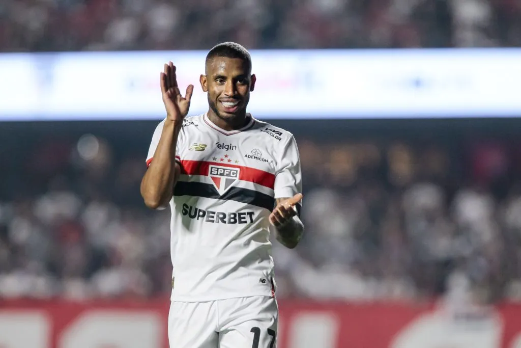 André Silva jogador do São Paulo durante partida contra o Sport no estádio Morumbi pelo campeonato Brasileiro A 2025. Foto: Marco Miatelo/AGIF