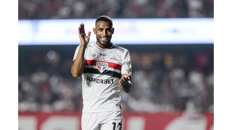 André Silva jogador do São Paulo durante partida contra o Sport no estádio Morumbi pelo campeonato Brasileiro A 2025. Foto: Marco Miatelo/AGIF