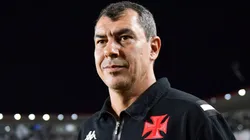 Carille rasgou elogios a torcida vascaína após triunfo no sábado