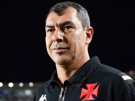 Carille nega saída do Vasco e recusa o Corinthians