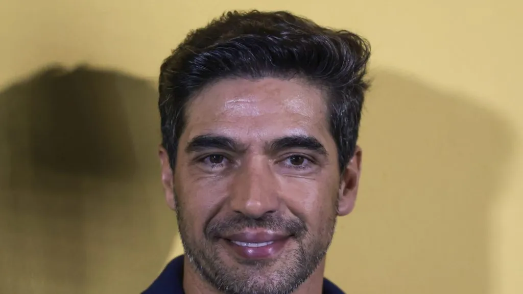 Foto: Marcello Zambrana/AGIF – Após ser criticado, Abel foi elogiado pelo Pitbull