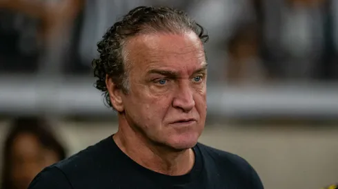 Cuca acompanhando equipe do Atlético-MG - Foto: Fernando Moreno/AGIF