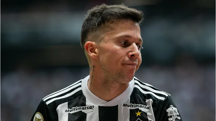 Clubes gregos querem o jogador - Foto: Fernando Moreno/AGIF.