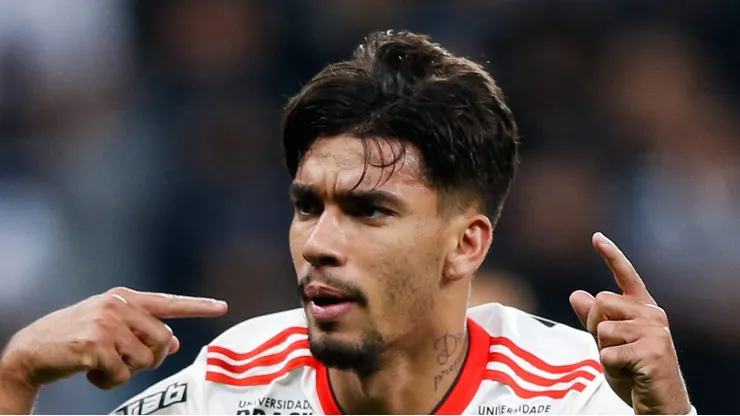 Lucas Paquetá pode voltar ao CRF em breve.
