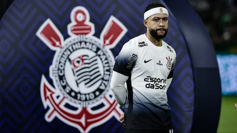 Depay ainda não balançou as redes em clássicos pelo Corinthians.