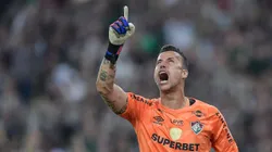 Fábio, jogador do Fluminense, durante partida contra o Grêmio, pela CONMEBOL Libertadores de 2024. Foto: Thiago Ribeiro/AGIF.